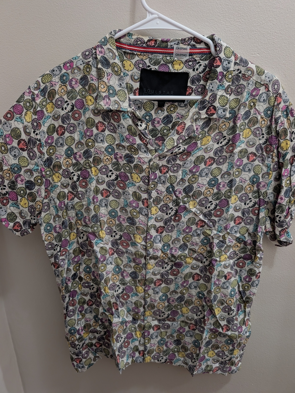 Soulstar Printed Donut Pattern Button Down Shirt Size Medium